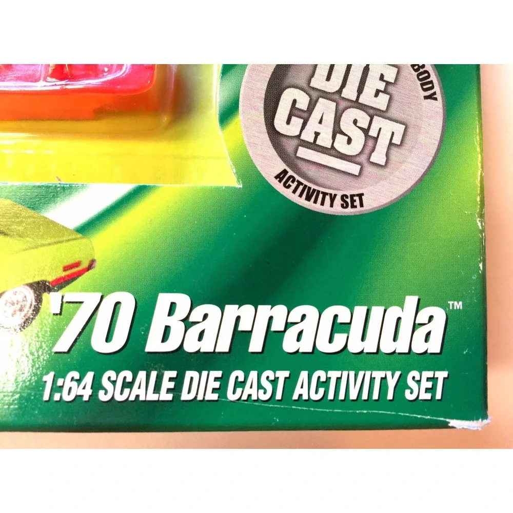ERTL Body‎ Shop Mountain Dew Model Kit 70 1970 Plymouth Barracuda Die Cast 1/64
